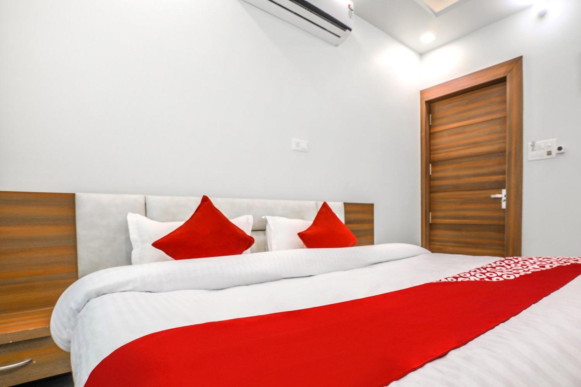 โอโย 15374 โฮเต็ล ปุษกร ตาลฮาติ Hotel อัจเมอร์ ภายนอก รูปภาพ