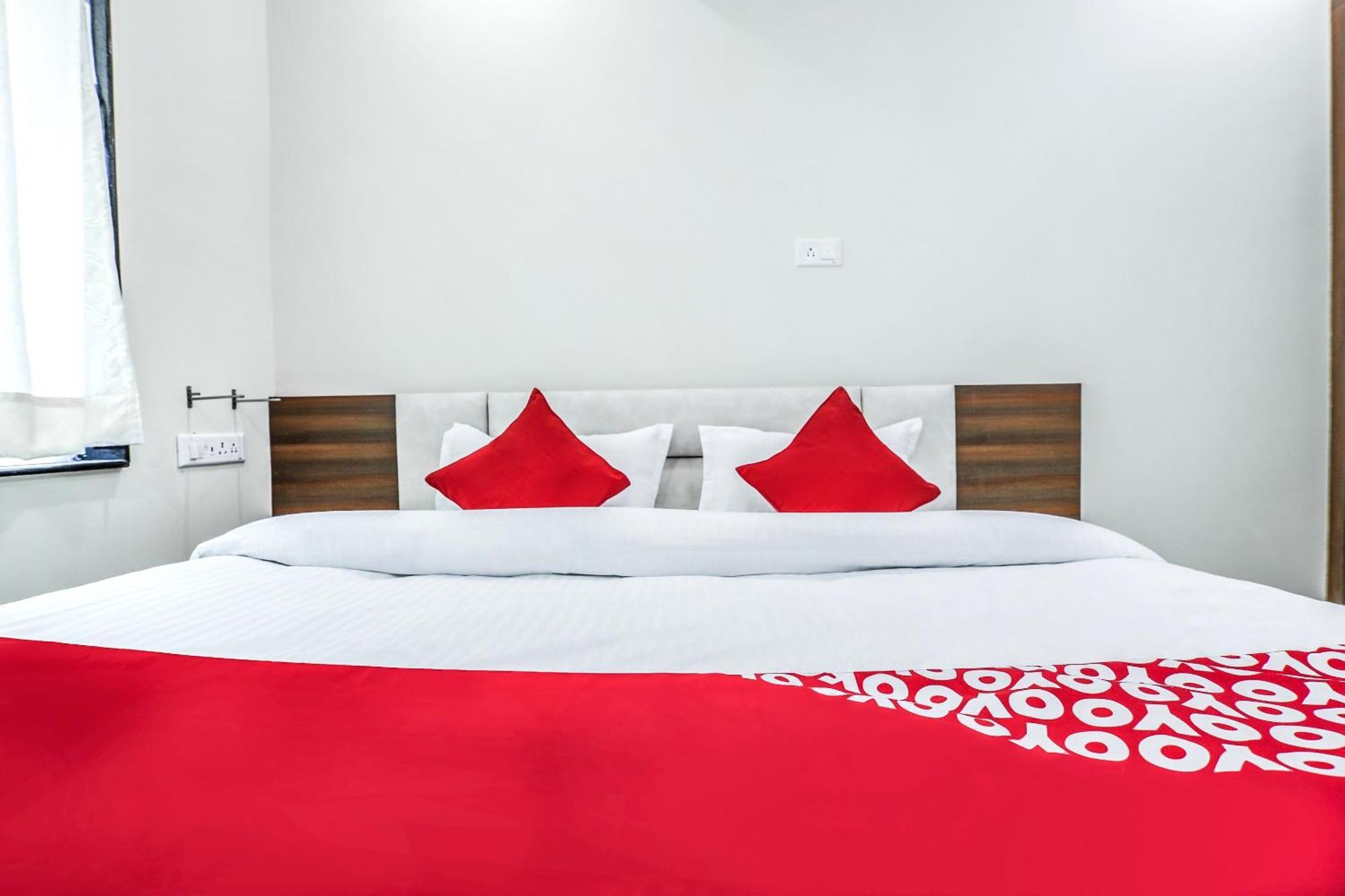 โอโย 15374 โฮเต็ล ปุษกร ตาลฮาติ Hotel อัจเมอร์ ภายนอก รูปภาพ